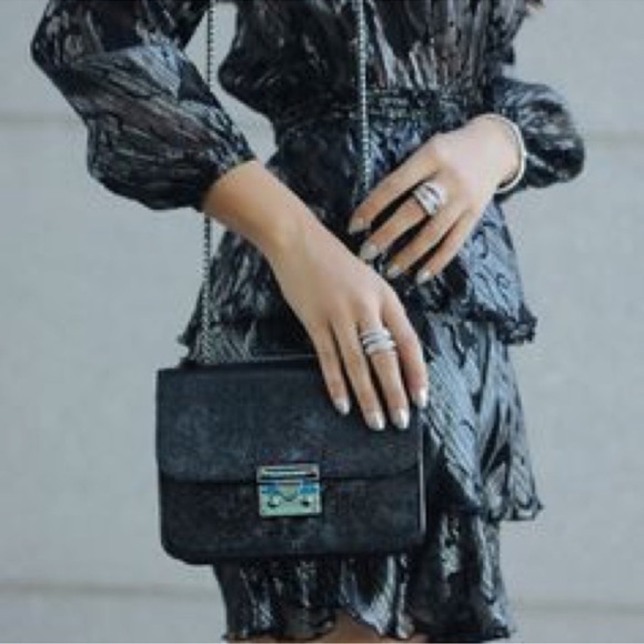 henri bendel Handbags - Henri Bendel Waldorf Chain Party Bag Black Crossbody Shoulder Purse